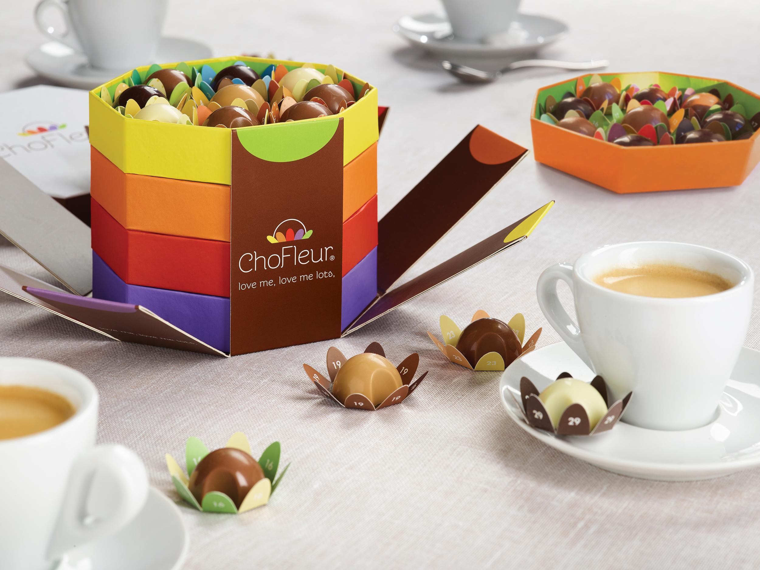 De bloemvormige ijs- en chocoladecreaties van ChoFleur vragen om een presentatie die prikkelt. Wij...